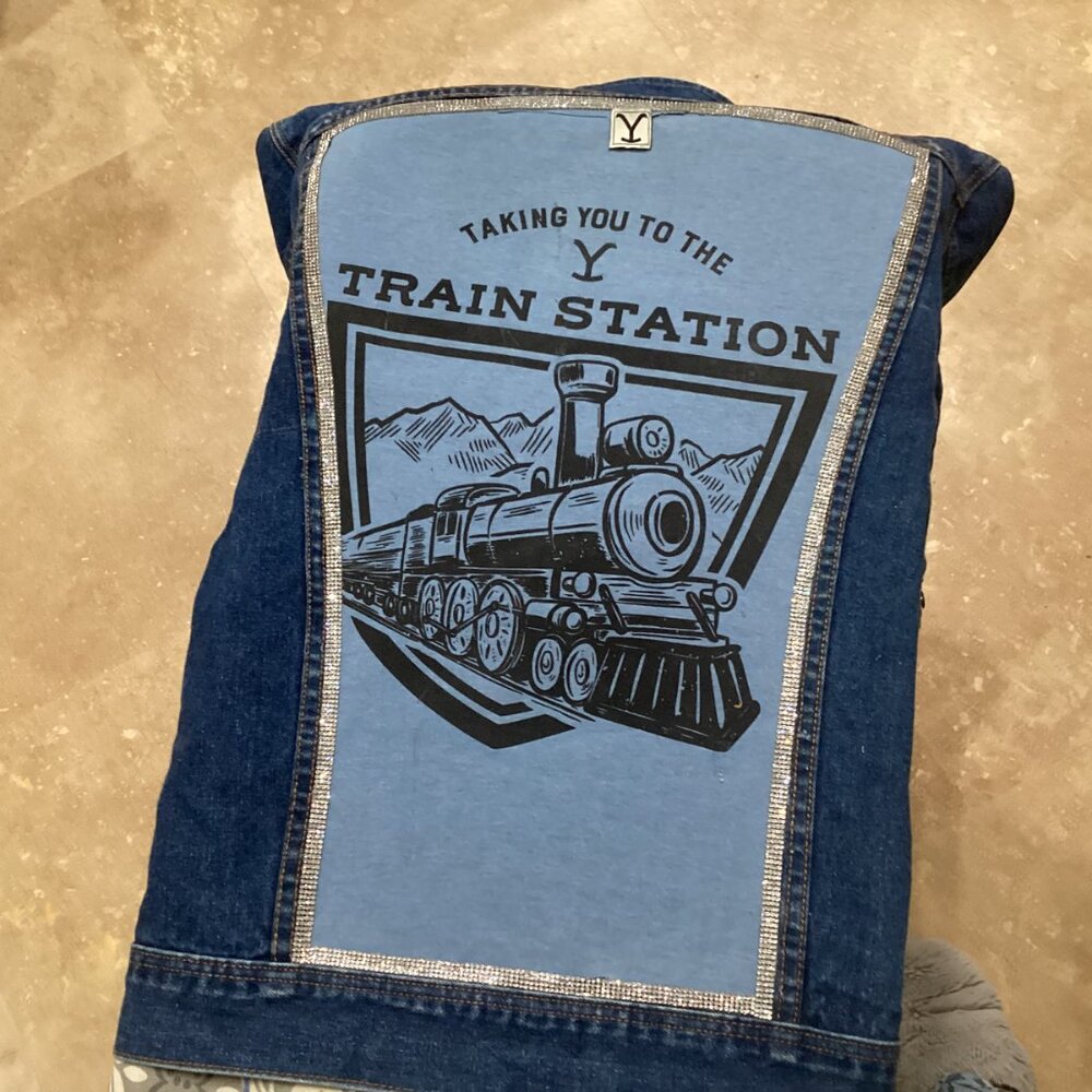 For our Yellowstone fans!!Yellowstone Series Denim Jacket